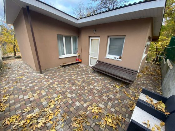 Здається будинок вул.І.Рєпіна 4,Лук`янівська 7хв на транспорті Київ