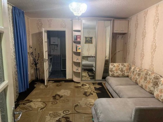 Довгострокова оренда затишного будинку у центрі міста Винница