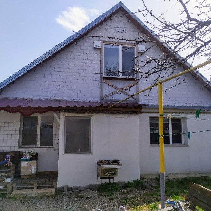 Оренда половина двоповерхового будинку - фото 1