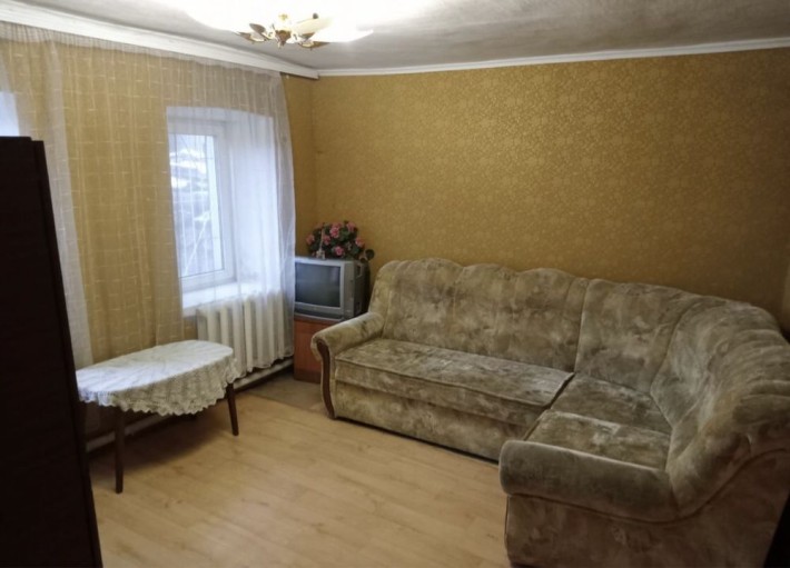 Сдам пол дома 2 ком центр парк Глобы Артема( січевих стрильців) - фото 1