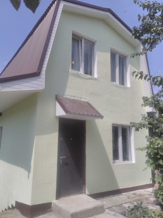 Трикімнатний будинок на проспекті Науки. м.Деміївська, Либідська - фото 1