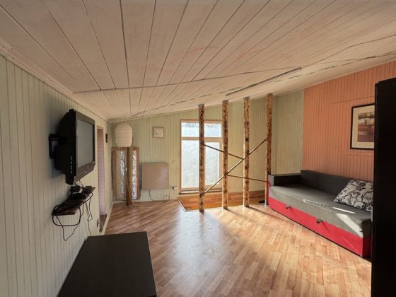 Здаєтьс частина будинку Березівка з ремонтом, можна на короткий термін Житомир