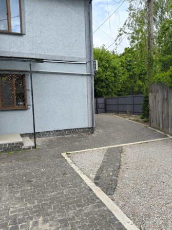 Оренда частини будинку на Бульварі! - фото 1