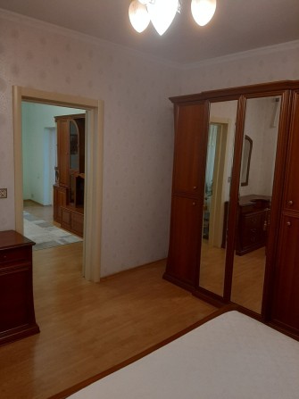 Сдам дом в самом центре города. - фото 1