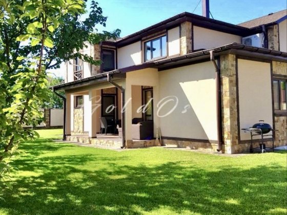 Оренда Будинку Басейн. Сауна.КамIн.Газ.Генератор. Осокорки. Київ