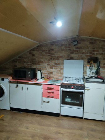 Сдам 2й этаж частного дома с парковкой во дворе,,Жуляны - фото 1