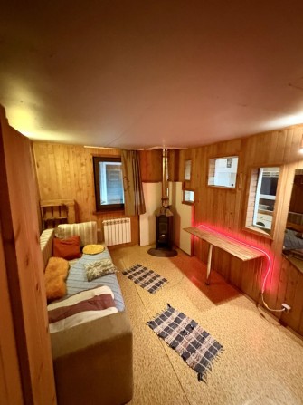 Без ріелтора Затишн будиночок з буржуйкою та Wi-Fi. Київ. Озеро,тераса - фото 1