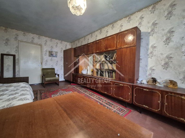 Продаж 3-к квартири під ремонт, вул. Спаська - фото 1