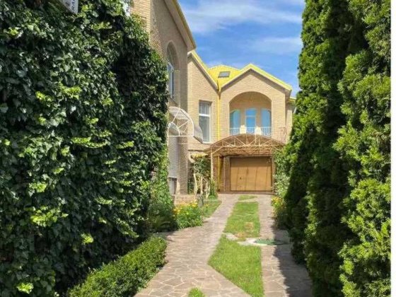 Сдается 4к дом пр Гагарина Науки  ТРЦ NEO PLAZA Днепр