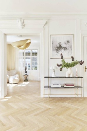 Мінімалізм. Будинок проектований на замовлення. ТРЦ Victoria Gardens - фото 1