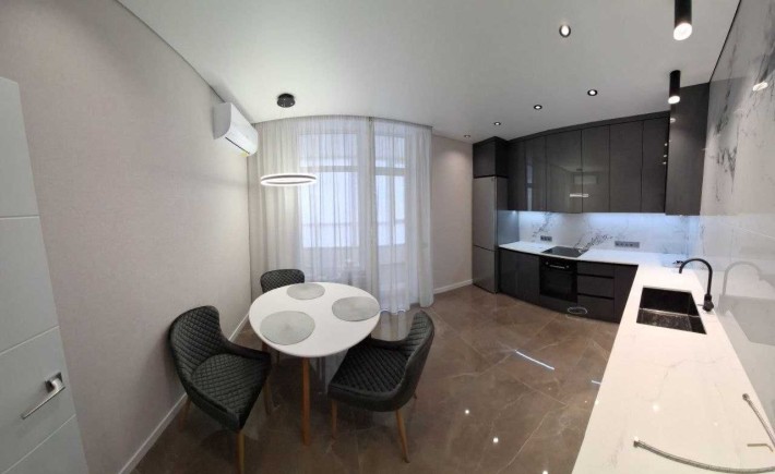 ПЕРША ЗДАЧА. Оренда 2к квартири. 65м2. ЖК Нивки Парк. Диз ремонт. - фото 1