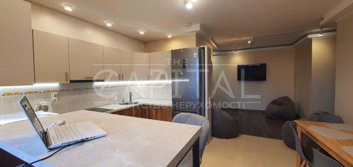 Оренда 2кімнатної квартири з видом на озеро - фото 1