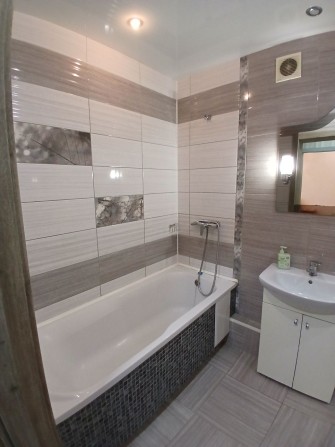 Оренда 1к квартири, р-н 5/5 - Центр в новобудові. Закритий двір. - фото 1