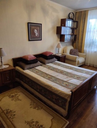 Здається трьохкімнатна квартира з гаражем - фото 1