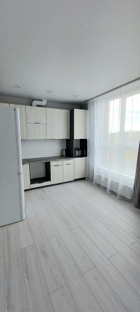 Пропонуємо в оренду 2-кімнатну квартиру + кухня студія ЖК "А+Я" - фото 1