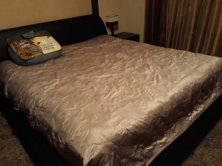 Здам 2-х кв в центрі на любий термін для сім'ї або для 3 хлопців. - фото 1