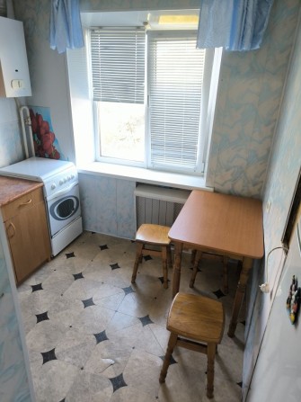 Здається в оренду 2-кімнатна квартира на вул. Зінченка (р-н Шкільний) - фото 1