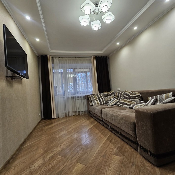 Оренда  двухкімнатної квартири по М.Грушевського - фото 1