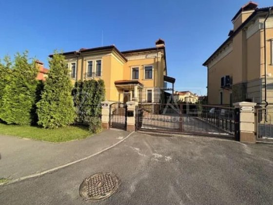 Пропонується в оренду будинок Vip рівня в КМ Італійський квартал Киев