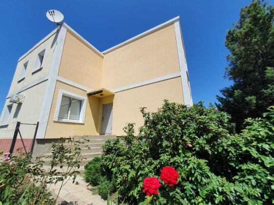 БЕЗ посредников.140кв.м/3комнаты/кухня/подвал/склад/бизнеса+/3фазы 140 Одесса