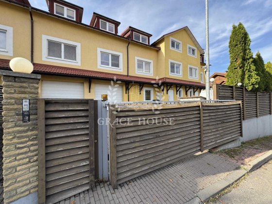 Аренда стильного дома-таунхауса в Соломенском р-не с панорамой на Киев Київ