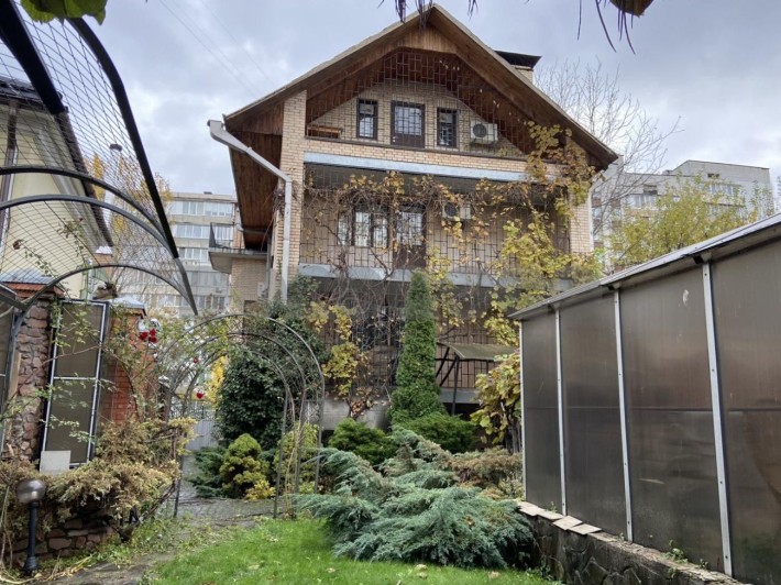 Оренда!! Котедж з гаражем, мансардою та ділянкою. Куренівка, Київ - фото 1