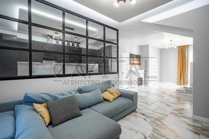 Оренда таунхауса на вулиці Святищенська ОСОКОРКИ - фото 1