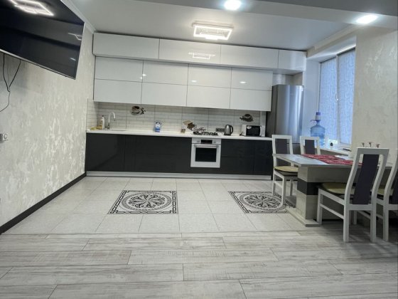 Аренда 2 комнатной квартиры студии пр. Соборный район 12 Апреля Запоріжжя