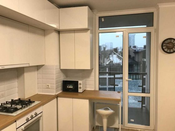 2 кімнатна, 2 рівнева, 82 м.кв. Метро Лукянвська. Новобудова. Газ. Киев