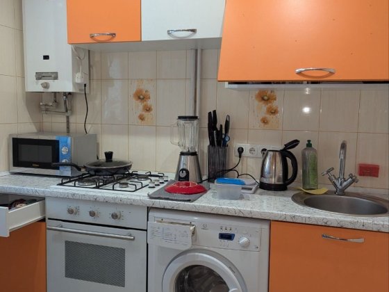 Сдам уютная двухкомнатная кв. на Богдана!!! Дніпро