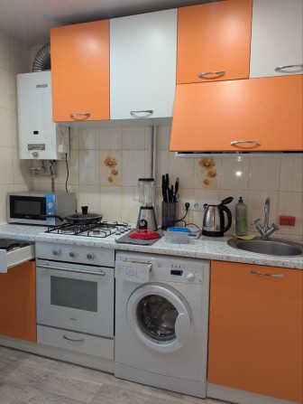 Сдам уютная двухкомнатная кв. на Богдана!!! - фото 1