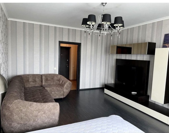 Шикарна однокімнатна квартира по вул. Йорданська - фото 1