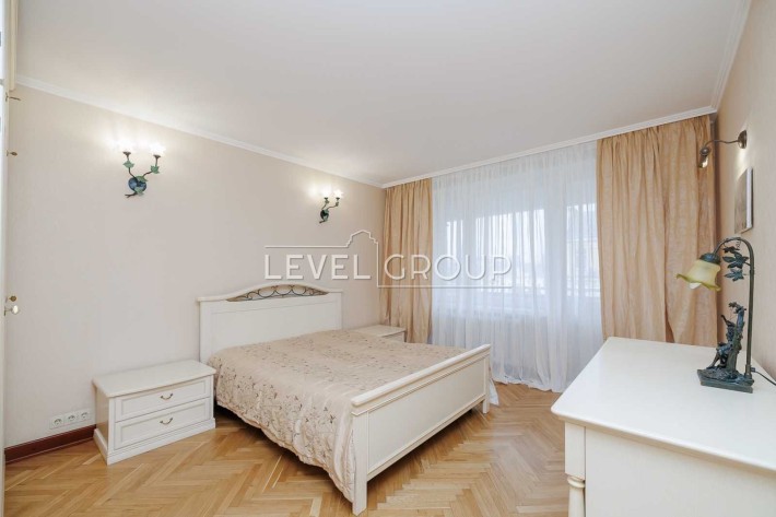 Оренда просторої на вул. Тарасівська, 21, Голосіївський р-н. - фото 1