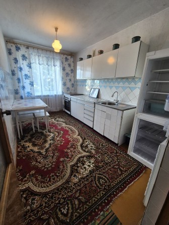 Здам 3х кімнатну квартиру на Перемоги - фото 1