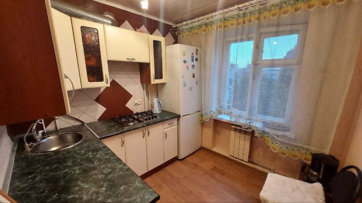 Сдам 2к квартиру Сичеславская набережная Поплавок Центр - фото 1