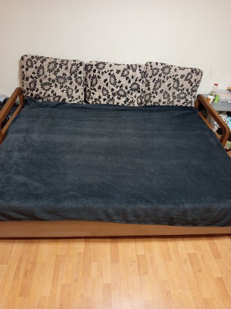 Здам по вул. Покровський р-н гарну 2х кімнатну з ремонтом та меблями - фото 1