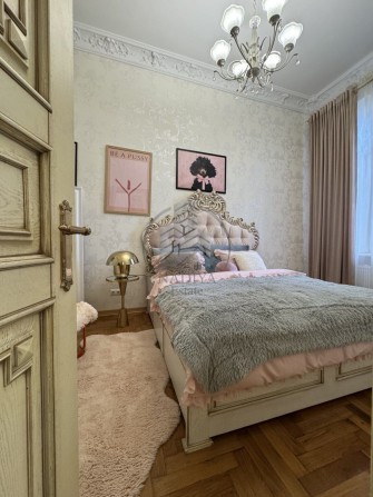 Оренда 3-кімнатної квартири у центрі пл. Григоренка з паркомісцем - фото 1