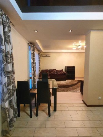 Однушка Студія 45м2 Севастопольская пл Освіти 14а Новус - фото 1