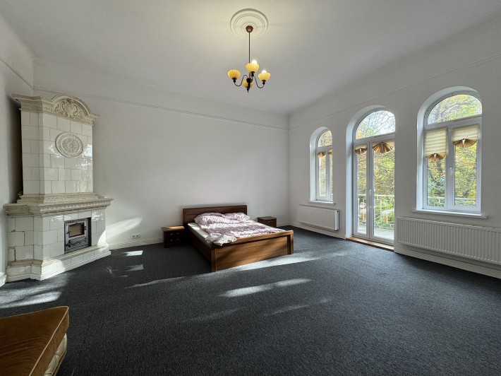 Оренда просторої та світлої 3-кім. квартири вул. Ірини Фаріон - фото 1