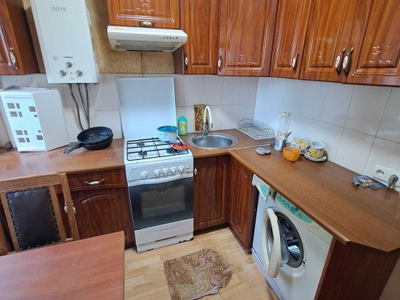 Оренда 2 кімнатної квартири на Космосі р-н. АТК