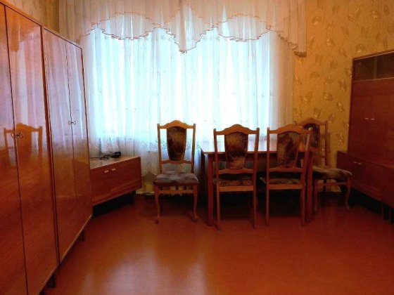 2кімнатна Металл, ДК Кірова