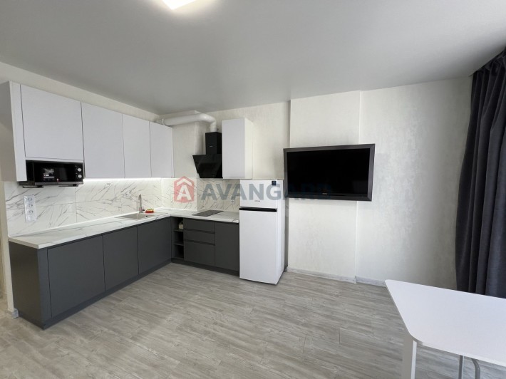 Оренда 1-кім кв, ЖК Метро парк, вул. Кам'янська 127, метро Вирлиця - фото 1