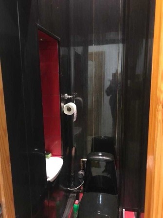 Сдам 2-ух комнатную квартиру в центре - фото 1