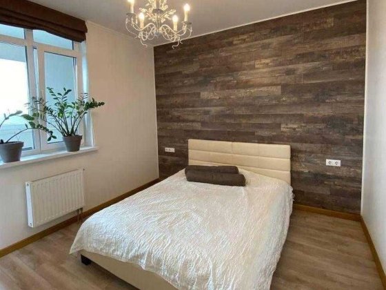 Здається в оренду простора 1-к квартира на вул. Саперно-Слобідська, 24 Київ