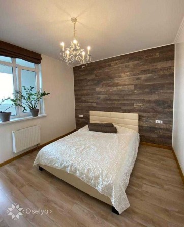 Здається в оренду простора 1-к квартира на вул. Саперно-Слобідська, 24 - фото 1