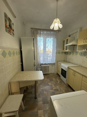 Пл. Вокзальна. 3-хкімнатна квартира (2 ізольовані). - фото 1