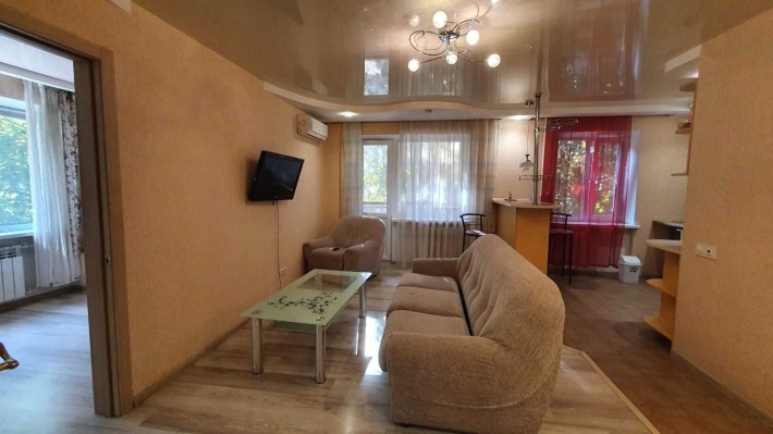 Сдам 2к квартиру по адресу : Запорожское шоссе, 1 - фото 1