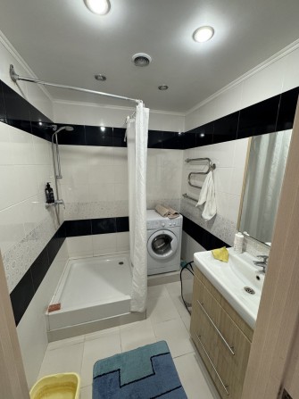 Затишна 2 кім квартира ! - фото 1