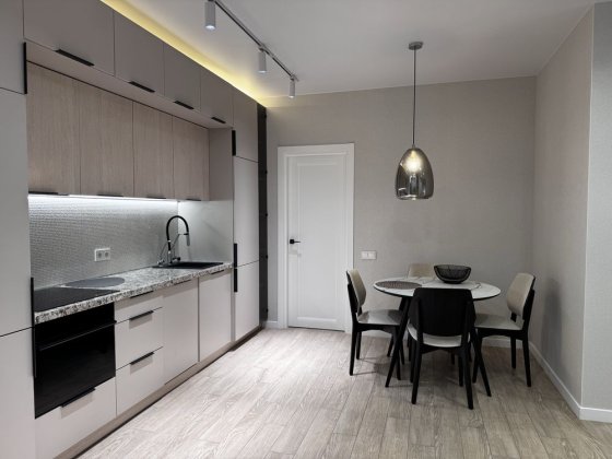 Оренда квартири Новопечерська Вежа Киев