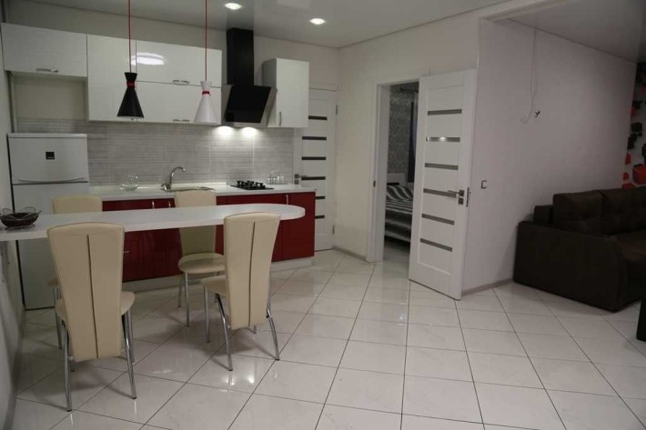 Сдам двухкомнатную  квартиру до июня 2026г от хозяина 12000 грн - фото 1